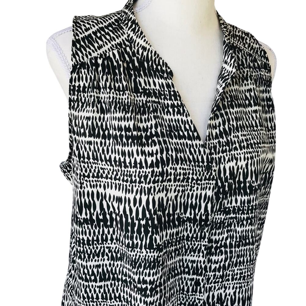 H&M blouse - Picture 2 of 6